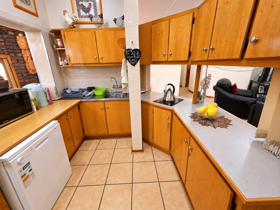 3 Bedroom Property for Sale in Uitsig Free State